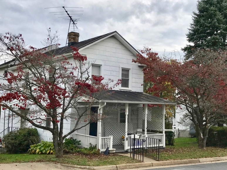 3 BR/2 BA Home w/Basement in Downtown Purcellville, VALoudoun County