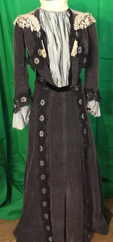 Image for Gallery/Estate, Vintage Clothing and Train Auction: 11-30-17