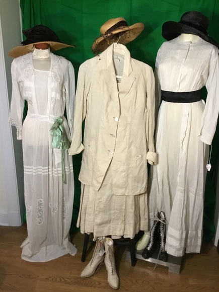 Image for Gallery/Estate, Vintage Clothing and Train Auction: 11-30-17