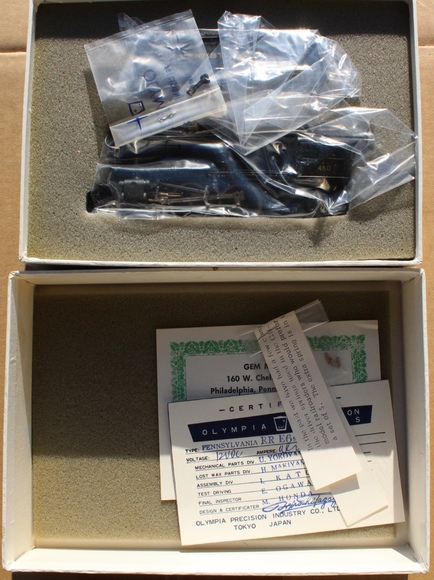 Image for Gallery/Estate, Vintage Clothing and Train Auction: 11-30-17