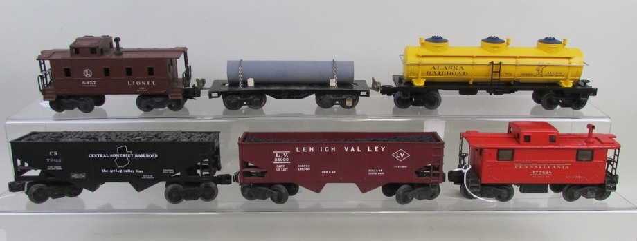 Image for Gallery/Estate, Vintage Clothing and Train Auction: 11-30-17