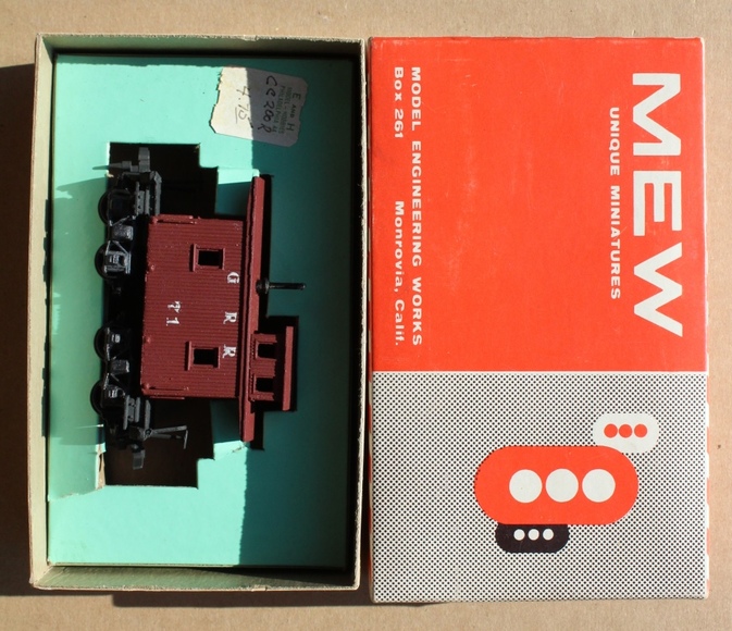 Image for Gallery/Estate, Vintage Clothing and Train Auction: 11-30-17