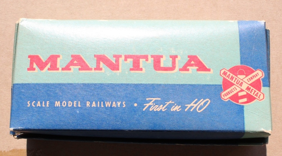 Image for Gallery/Estate, Vintage Clothing and Train Auction: 11-30-17