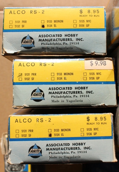 Image for Gallery/Estate, Vintage Clothing and Train Auction: 11-30-17