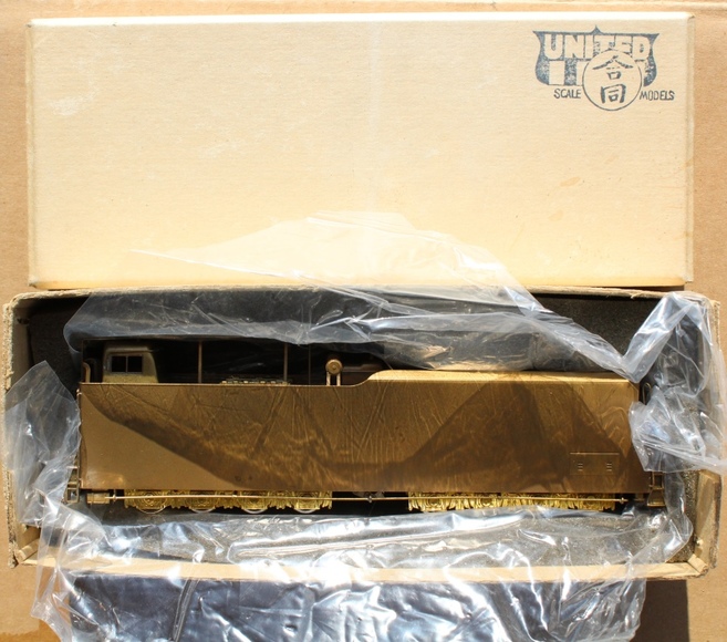 Image for Gallery/Estate, Vintage Clothing and Train Auction: 11-30-17