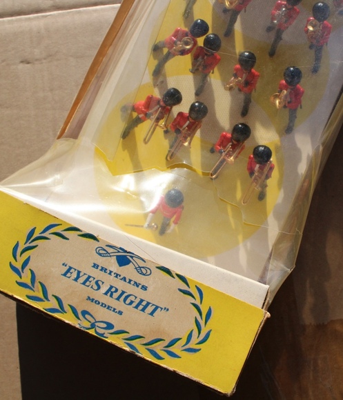 Image for Gallery/Estate, Vintage Clothing and Train Auction: 11-30-17