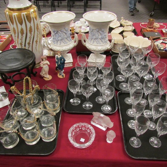 Image for Gallery/Estate, Vintage Clothing and Train Auction: 11-30-17