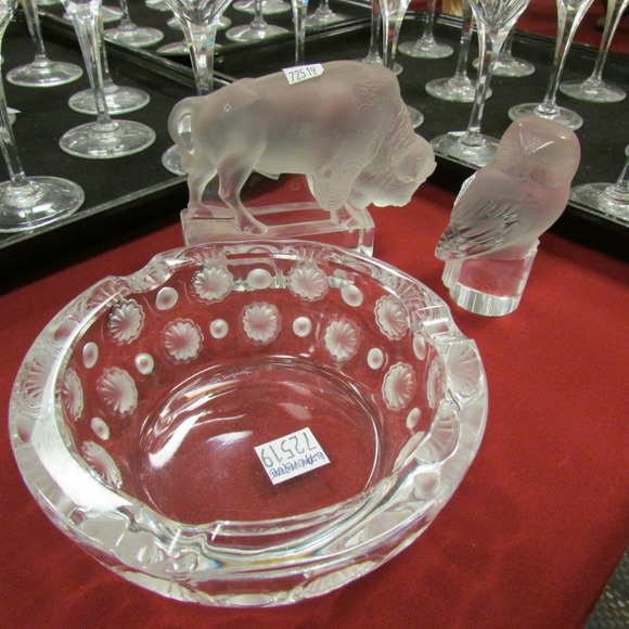 Image for Gallery/Estate, Vintage Clothing and Train Auction: 11-30-17