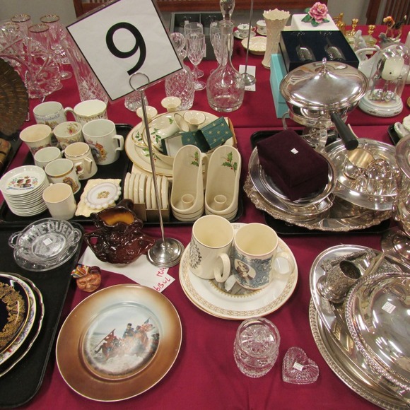 Image for Gallery/Estate, Vintage Clothing and Train Auction: 11-30-17