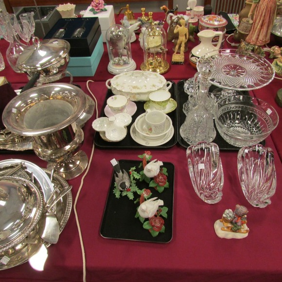 Image for Gallery/Estate, Vintage Clothing and Train Auction: 11-30-17