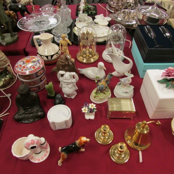 Image for Gallery/Estate, Vintage Clothing and Train Auction: 11-30-17