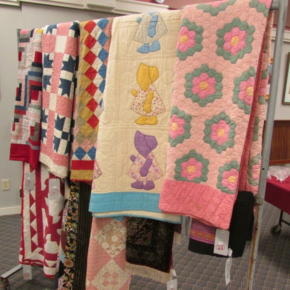 Image for Gallery/Estate, Vintage Clothing and Train Auction: 11-30-17