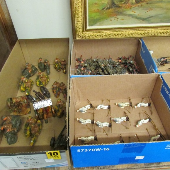 Image for Gallery/Estate, Vintage Clothing and Train Auction: 11-30-17