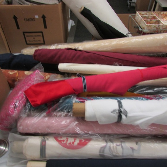 Image for Gallery/Estate, Vintage Clothing and Train Auction: 11-30-17