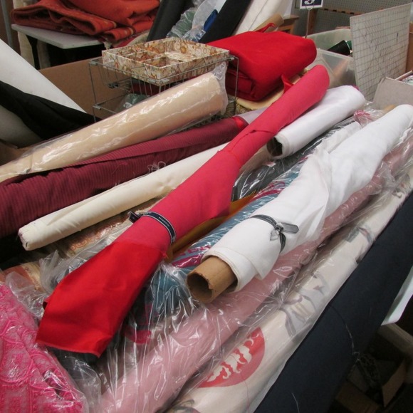 Image for Gallery/Estate, Vintage Clothing and Train Auction: 11-30-17