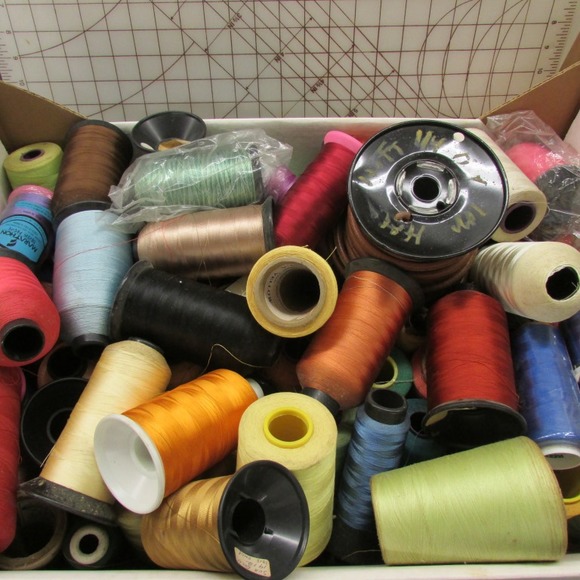 Image for Gallery/Estate, Vintage Clothing and Train Auction: 11-30-17