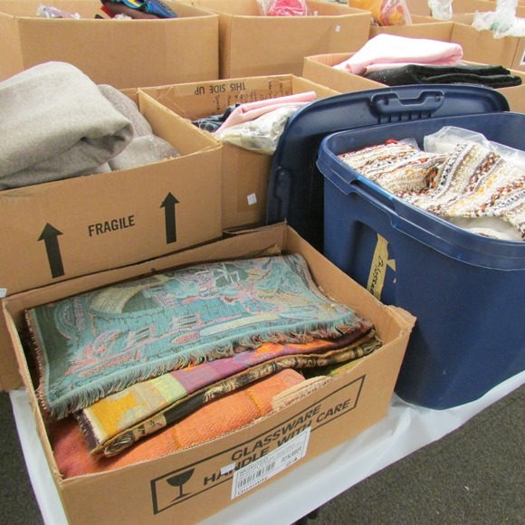 Image for Gallery/Estate, Vintage Clothing and Train Auction: 11-30-17