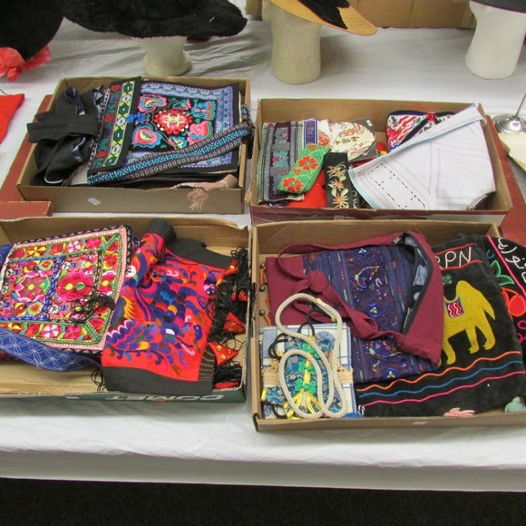 Image for Gallery/Estate, Vintage Clothing and Train Auction: 11-30-17