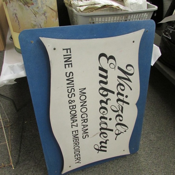 Image for Gallery/Estate, Vintage Clothing and Train Auction: 11-30-17