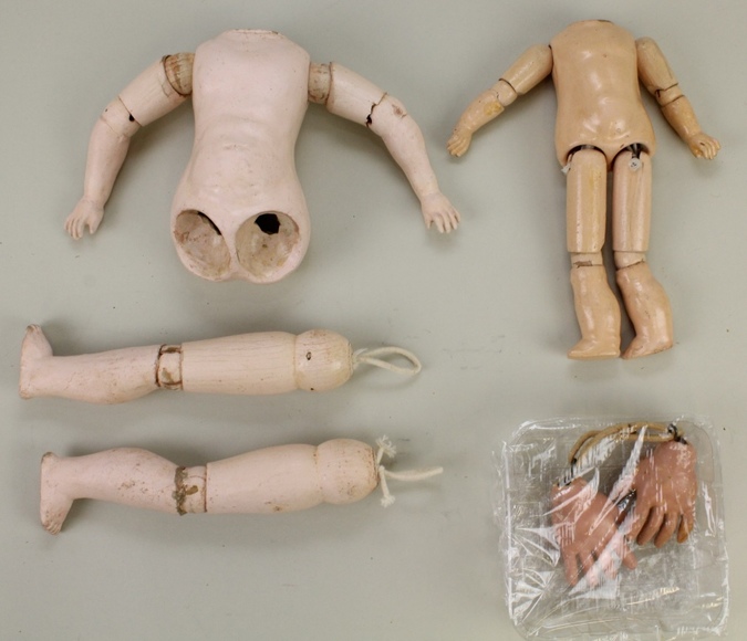 Image for Online Only - Antique German Bisque Dolls & Body Parts: 1-16-18