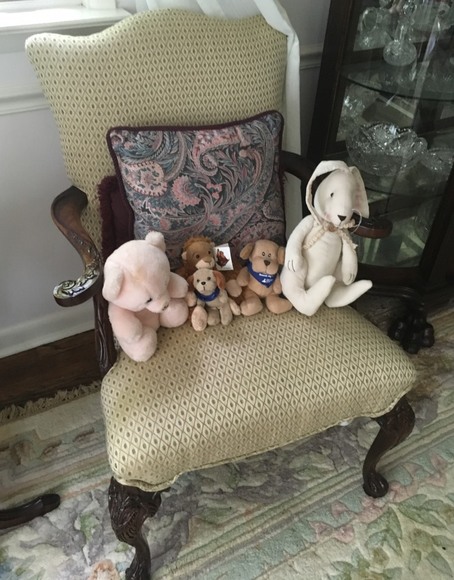 Image for Gallery/Estate, Brass Trains, Comic Books and African Tribal Art Auction: 12-28-17