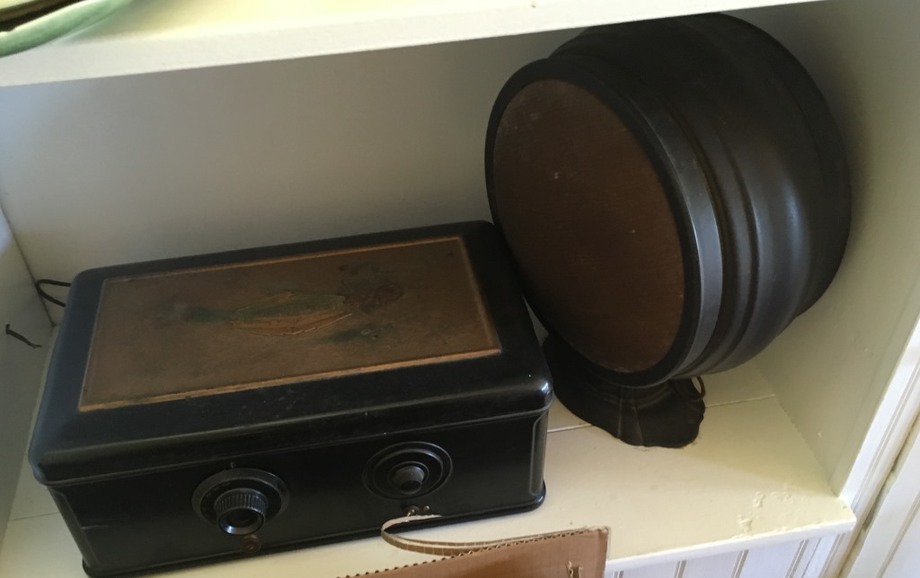 Image for Gallery/Estate, Brass Trains, Comic Books and African Tribal Art Auction: 12-28-17