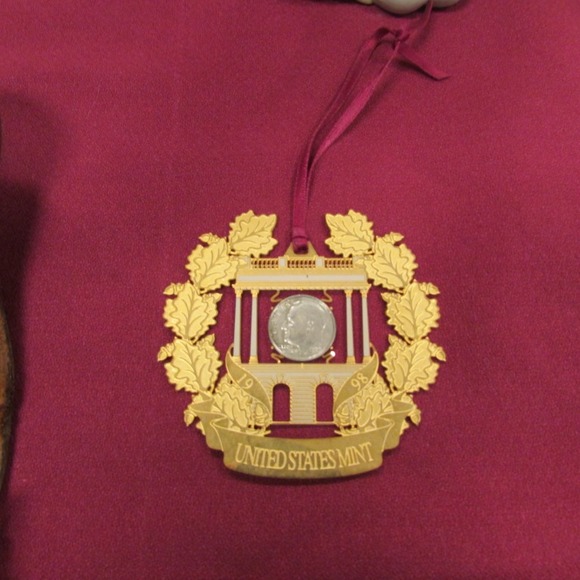 Image for Gallery/Estate, Brass Trains, Comic Books and African Tribal Art Auction: 12-28-17