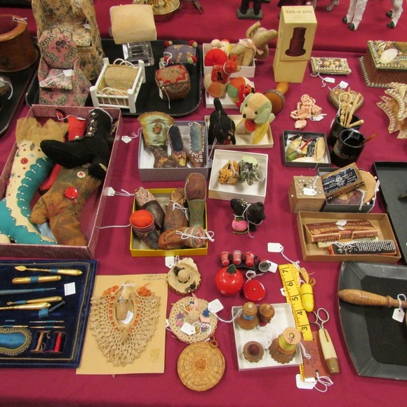 Image for Gallery/Estate, Brass Trains, Comic Books and African Tribal Art Auction: 12-28-17