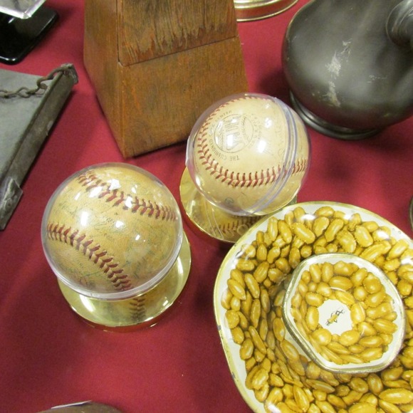 Image for Gallery/Estate, Brass Trains, Comic Books and African Tribal Art Auction: 12-28-17