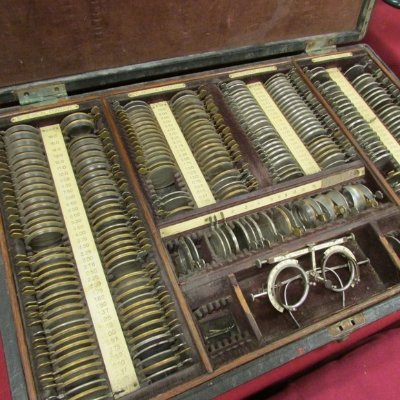 Image for Gallery/Estate, Brass Trains, Comic Books and African Tribal Art Auction: 12-28-17