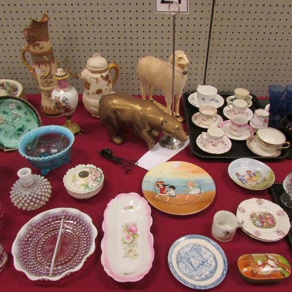 Image for Gallery/Estate, Brass Trains, Comic Books and African Tribal Art Auction: 12-28-17