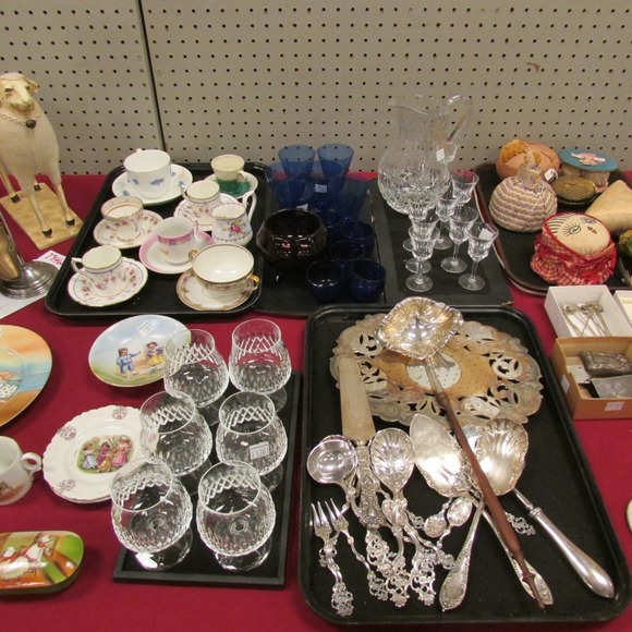 Image for Gallery/Estate, Brass Trains, Comic Books and African Tribal Art Auction: 12-28-17