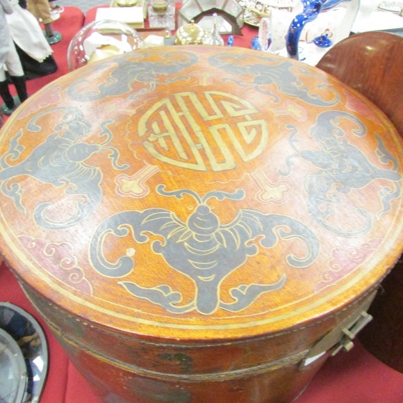 Image for Gallery/Estate, Brass Trains, Comic Books and African Tribal Art Auction: 12-28-17