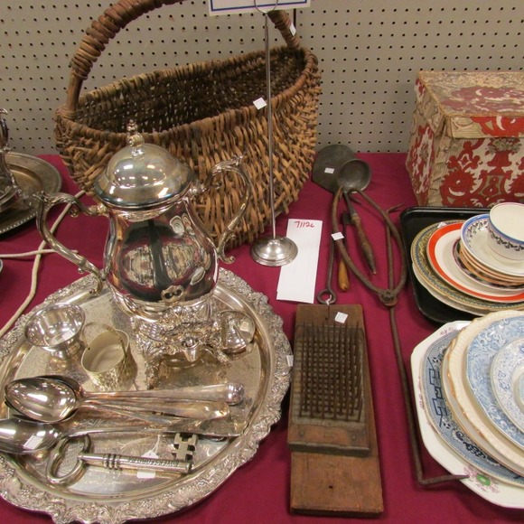 Image for Gallery/Estate, Brass Trains, Comic Books and African Tribal Art Auction: 12-28-17