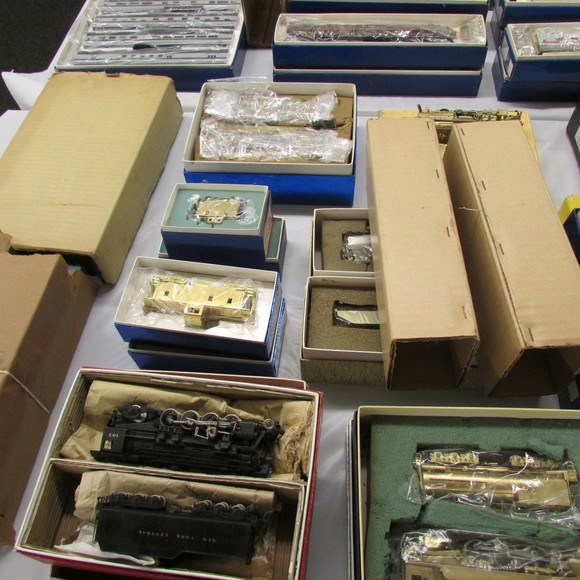 Image for Gallery/Estate, Brass Trains, Comic Books and African Tribal Art Auction: 12-28-17