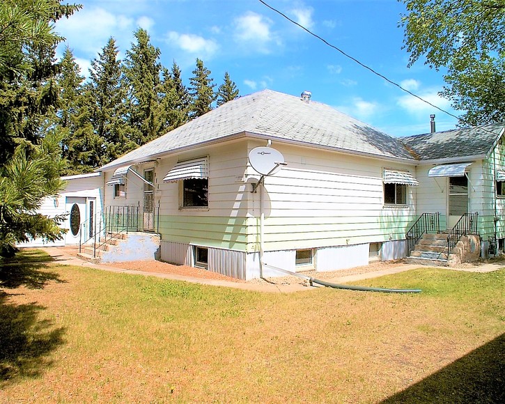 Image for REAL ESTATE AUCTION ELKHORN MANITOBA CANADA