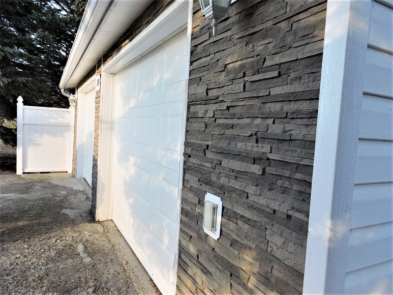 Image for REAL ESTATE AUCTION ELKHORN MANITOBA CANADA