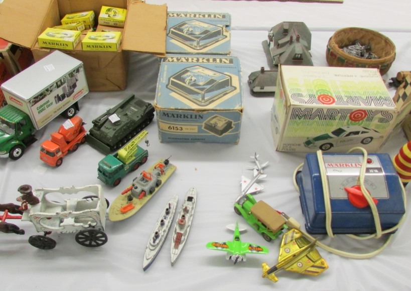 Image for Gallery/Estate and Doll Auction: 1-18-18