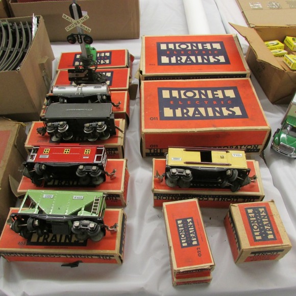 Image for Gallery/Estate and Doll Auction: 1-18-18