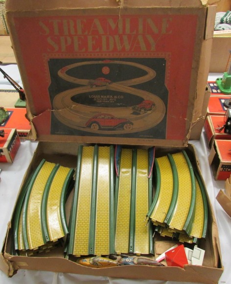 Image for Gallery/Estate and Doll Auction: 1-18-18