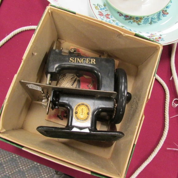 Image for Gallery/Estate and Doll Auction: 1-18-18