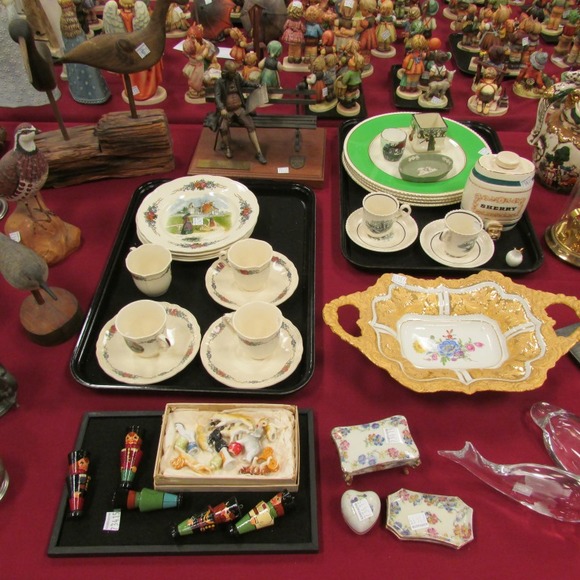 Image for Gallery/Estate and Doll Auction: 1-18-18