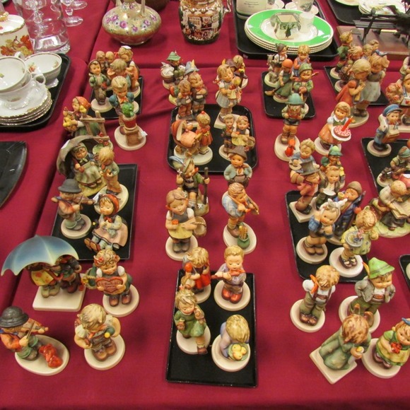 Image for Gallery/Estate and Doll Auction: 1-18-18