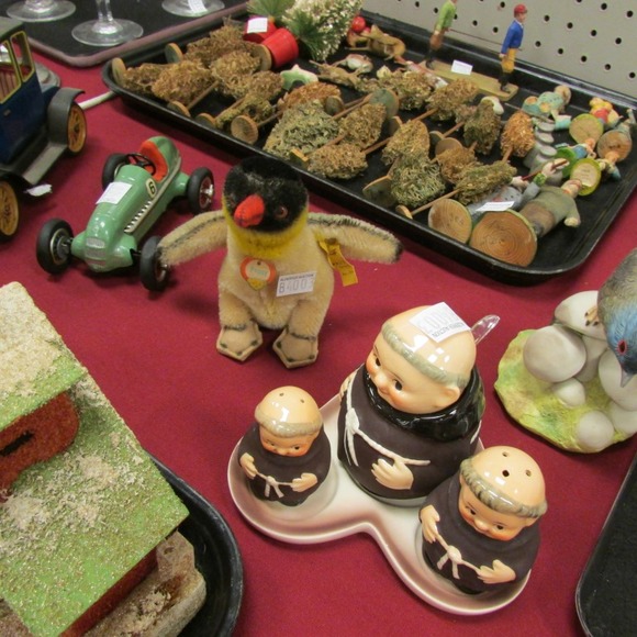 Image for Gallery/Estate and Doll Auction: 1-18-18