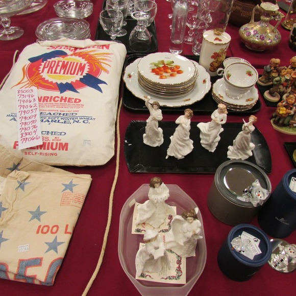 Image for Gallery/Estate and Doll Auction: 1-18-18