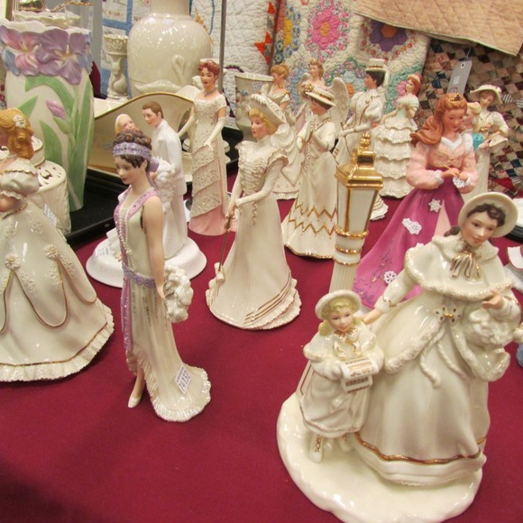 Image for Gallery/Estate and Doll Auction: 1-18-18