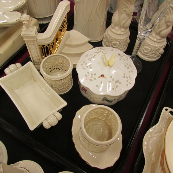 Image for Gallery/Estate and Doll Auction: 1-18-18