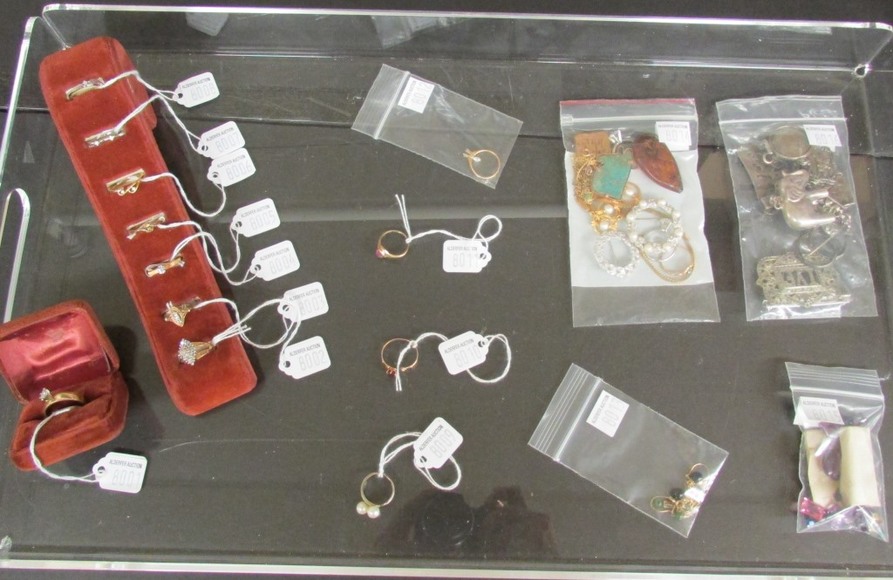 Image for Gallery/Estate and Doll Auction: 1-18-18