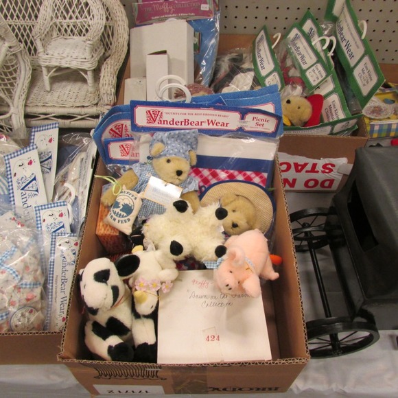 Image for Gallery/Estate and Doll Auction: 1-18-18