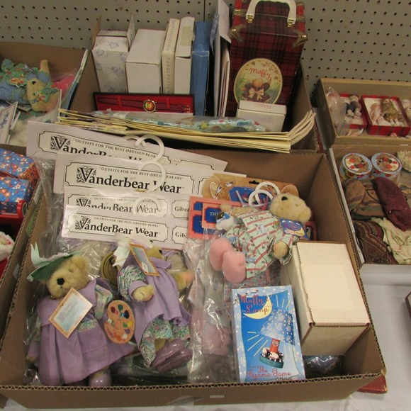 Image for Gallery/Estate and Doll Auction: 1-18-18